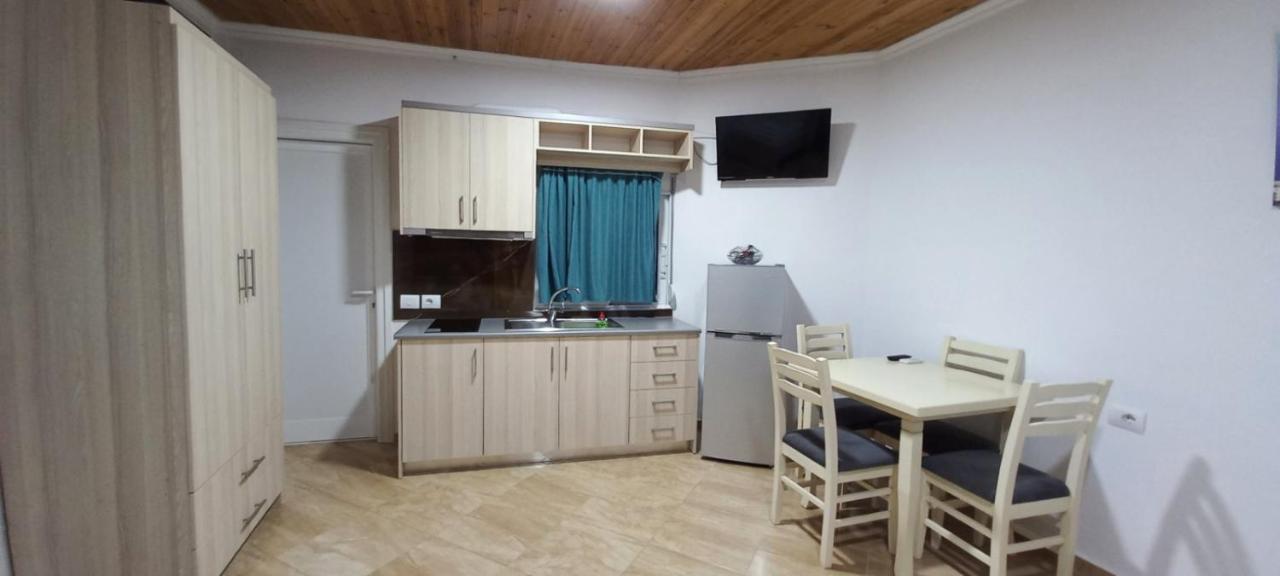 Dian'S Apartments Εξαμίλιο Εξωτερικό φωτογραφία